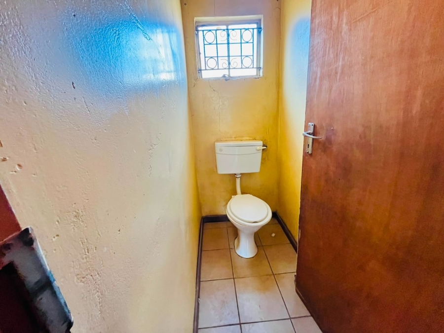 3 Bedroom Property for Sale in Kagisanong Free State